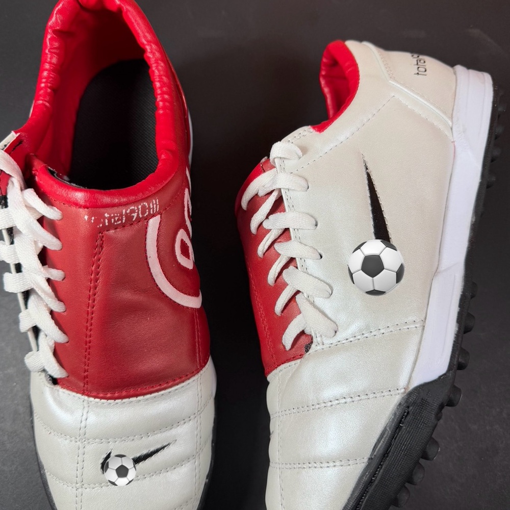 Generic hand made soccer turf T90 style shoes leather